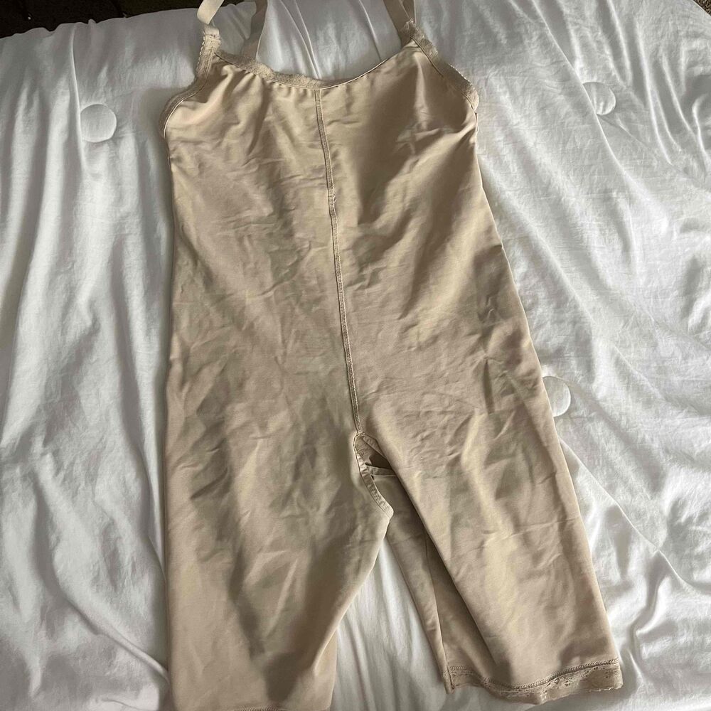 Veronique Beige Lace Trim Snap Crotch Bodysuit compression garment Size 2XL